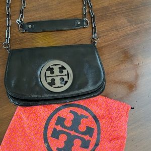 Authentic Tory Burch Reva Clutch Black Metal on Black Leather Crossbody